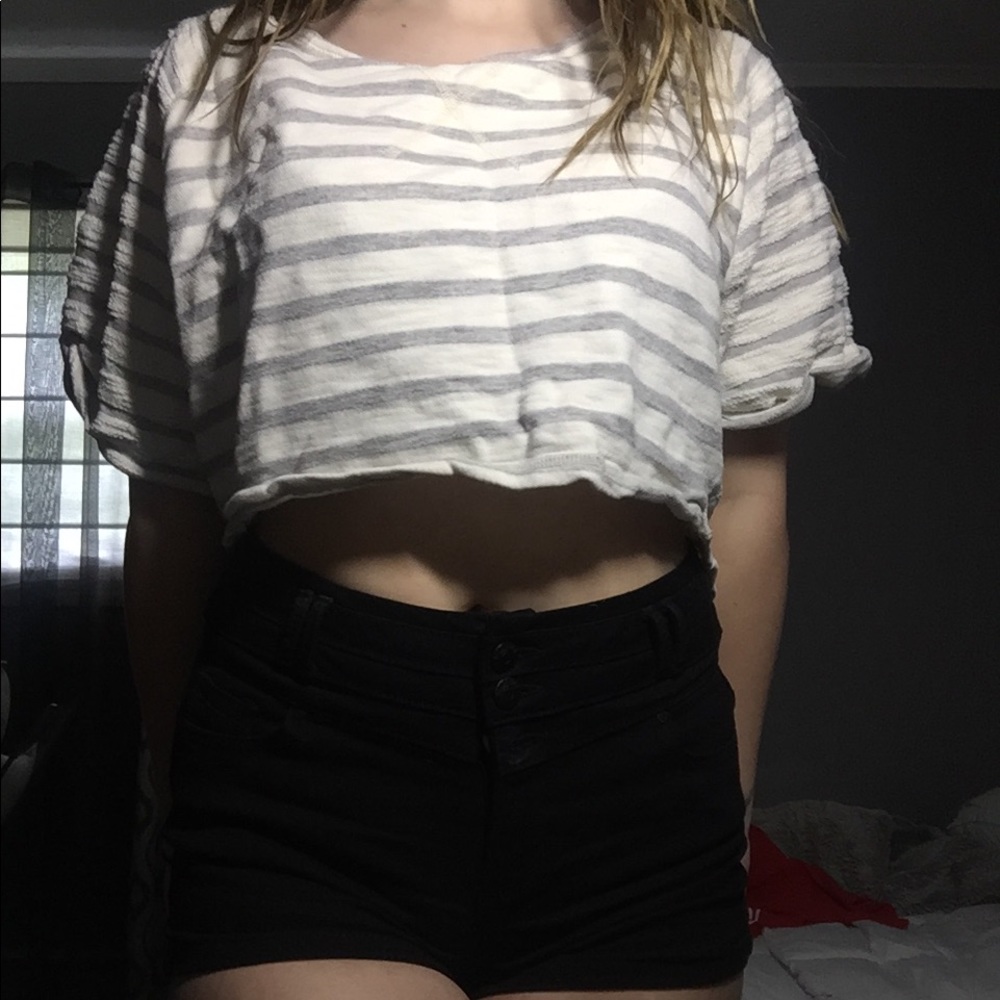 Cropped sweater